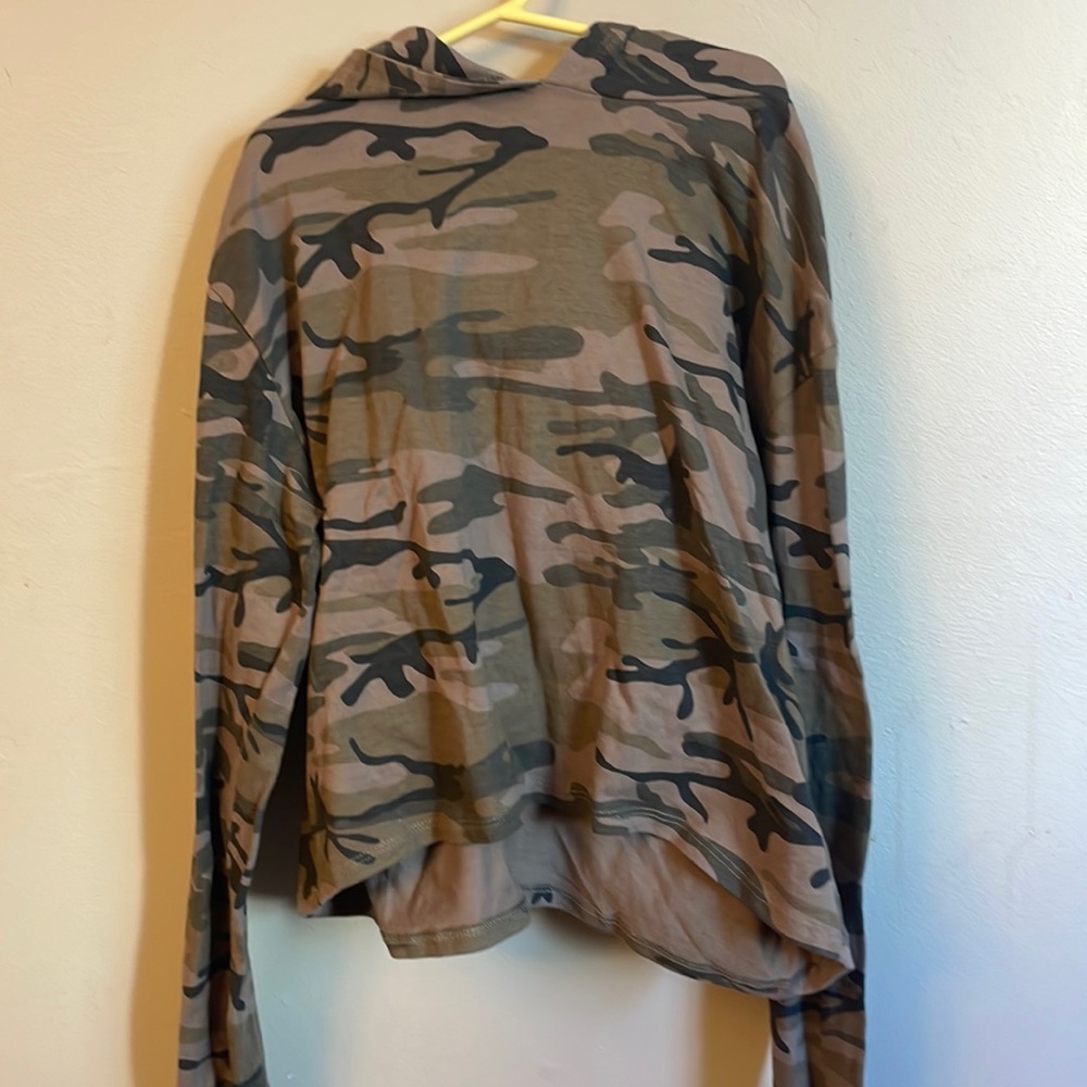 Girls crop top (Bin N)​